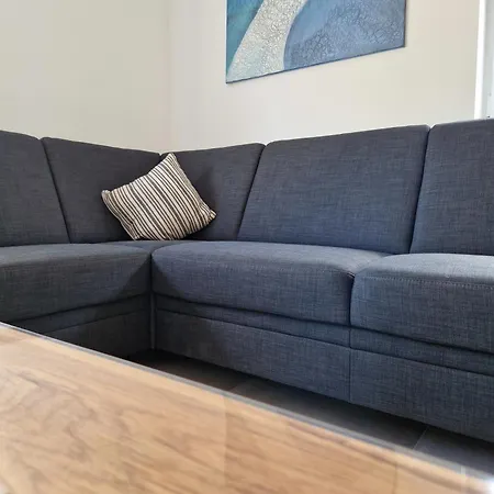 Semesterbostad Haus Riehe *